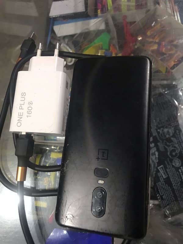 oneplus 6 urgent sale 8+128GB 0