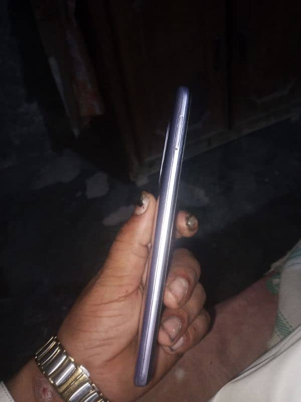 Infinix Hot 11s 3