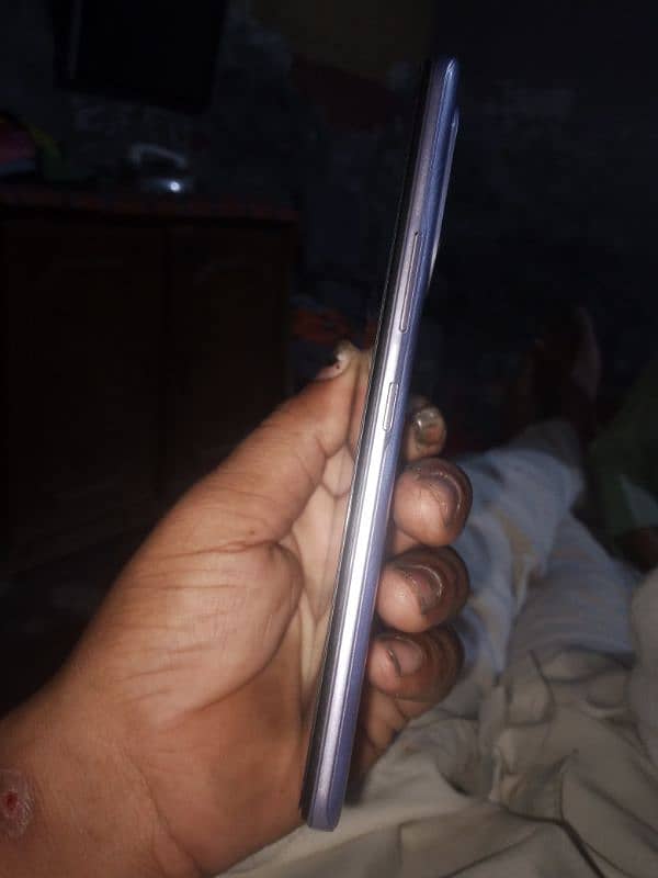 Infinix Hot 11s 4