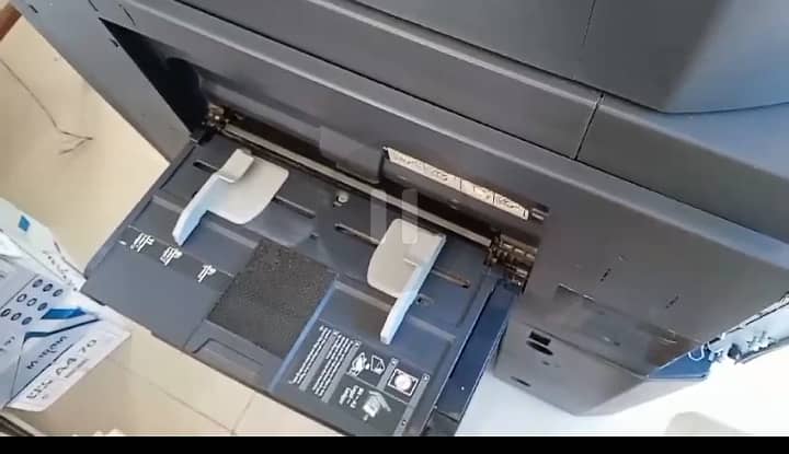 Taskalfa 620 photocopier machine 2