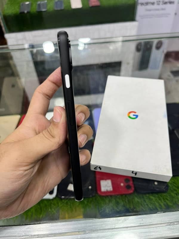 google pixel 4 with box 3