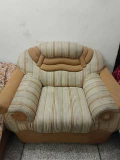 sofa 5 seater set low price best condition