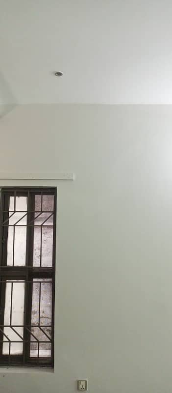 Independent 10 Marla house for rent in gulshan abad 1