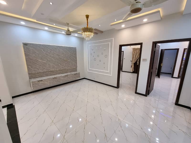 Independent singel story house for rent in gulshan abad 6