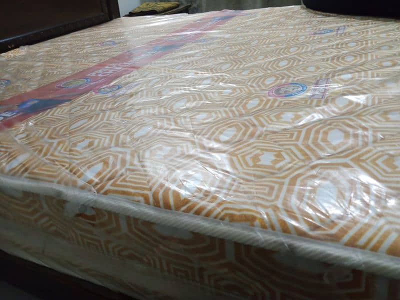 DURA FOAM MATTRESS MEDICATED 2