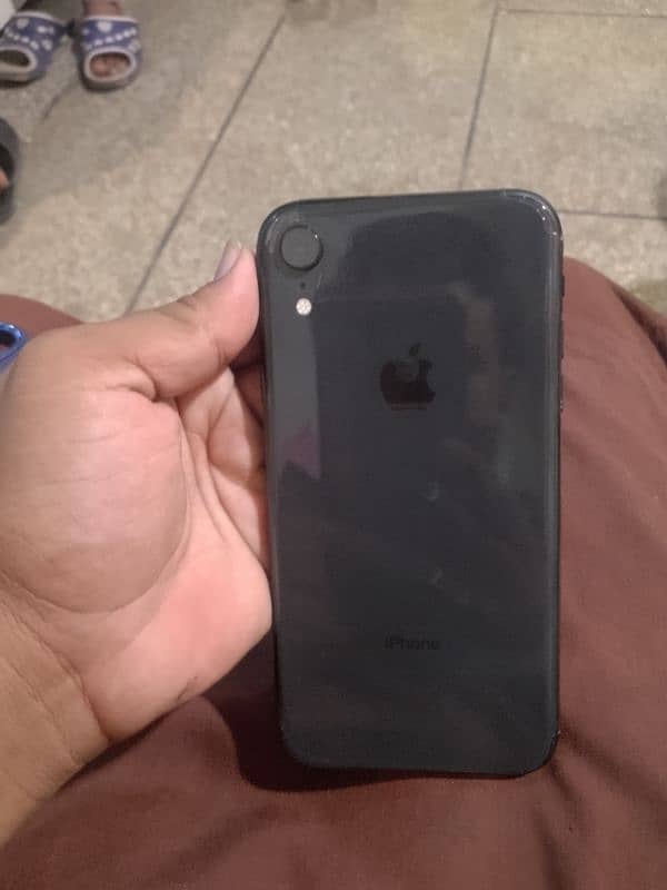 iphone XR condition 10/9+ colour black non pta 64gb 4