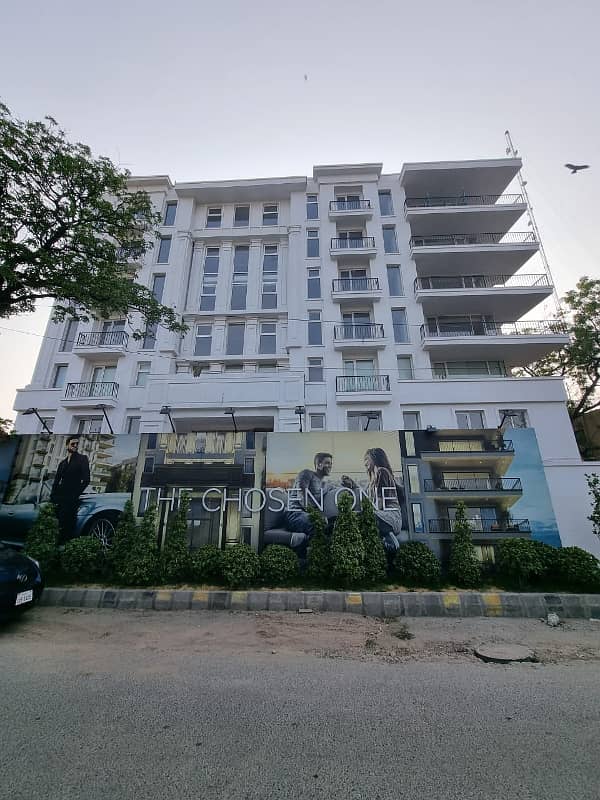 1 Bed for Sale in The Avenair MM ALAM Road Lahore 0