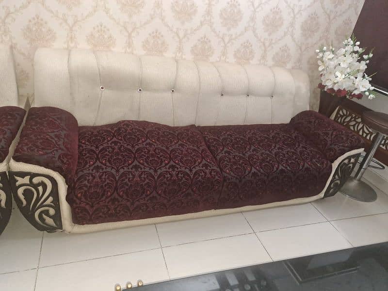 Sofa Set 05 Seater 0