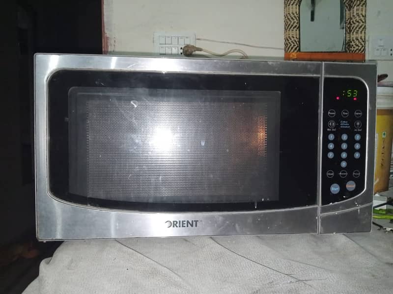 Orient 40L microwave for argent sale. 0