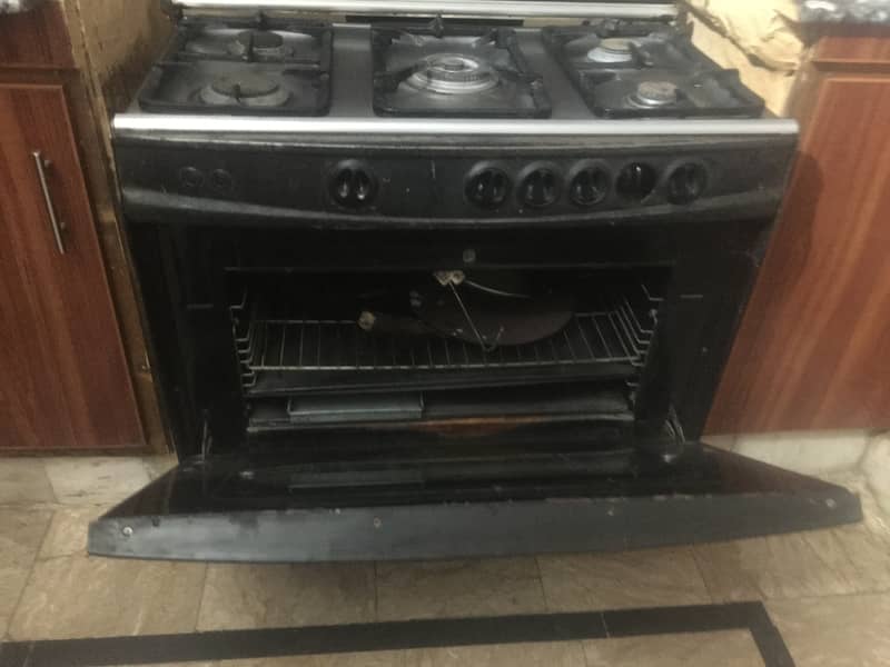 Cooking oven 0