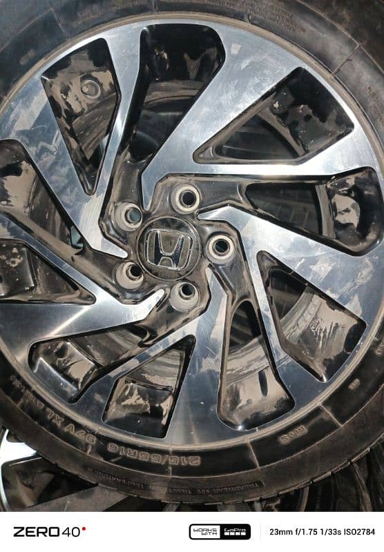 Honda Civic k alloy rims and tayer 2