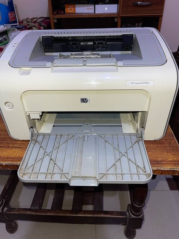 Hp laser jet pro p1102 printer 1