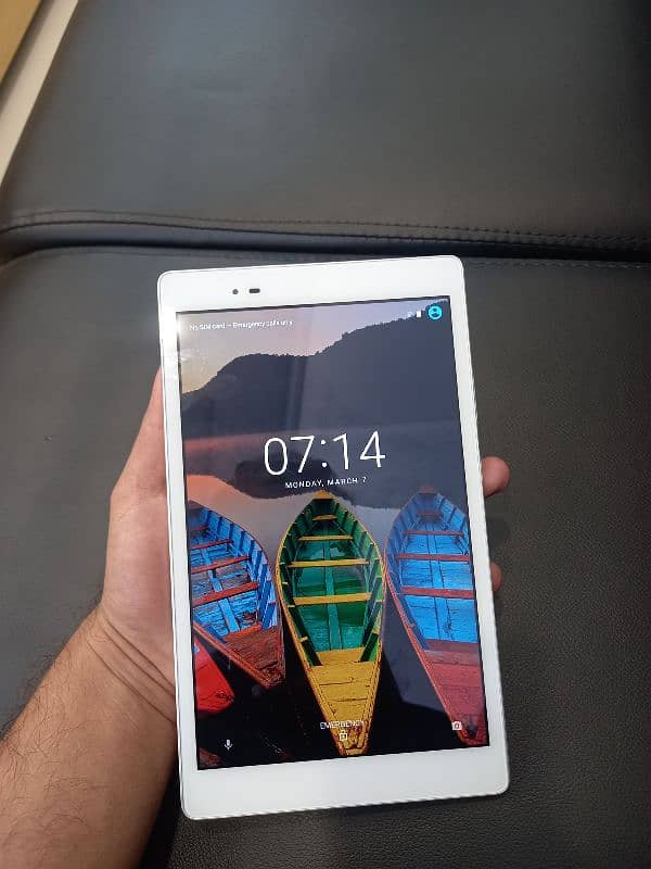 lenovo tablet brand new condition 1