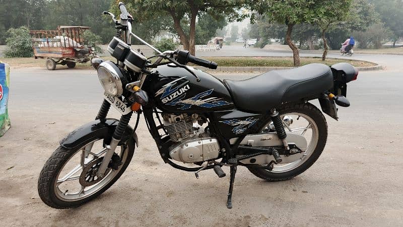 Suzuki GS 150SE 0