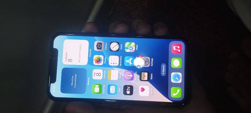 I phone 11 pro 256gb dul sim pta approved 7