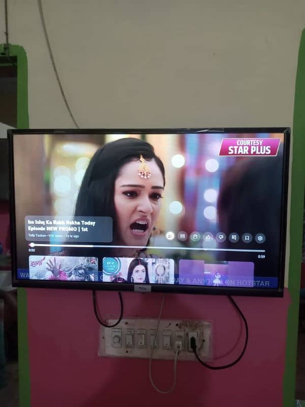 Tcl 32 inch smart led 0