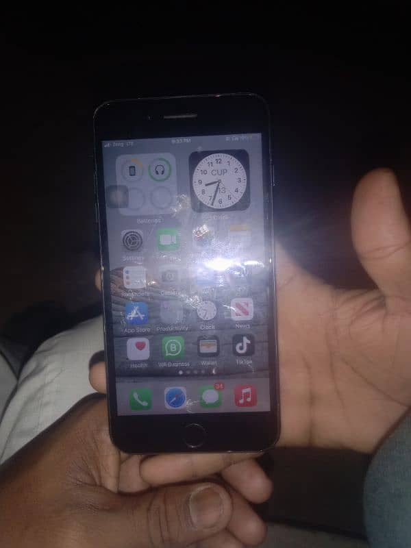 apple iphone 7plus pta approved good 10/10 condition 0