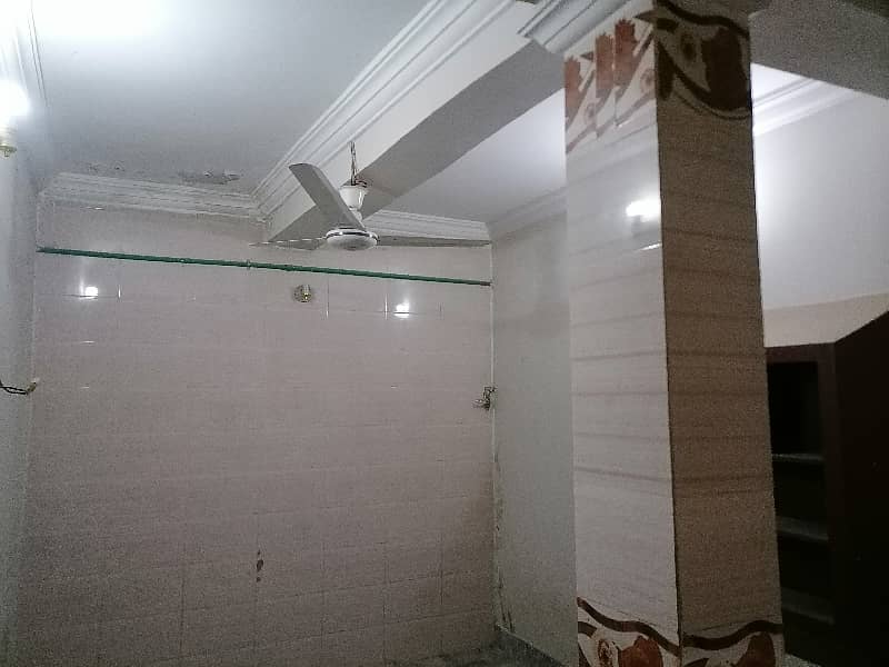 Prime Location 100 Square Feet Room For Rent In Sunehri Masjid Road Sunehri Masjid Road 7