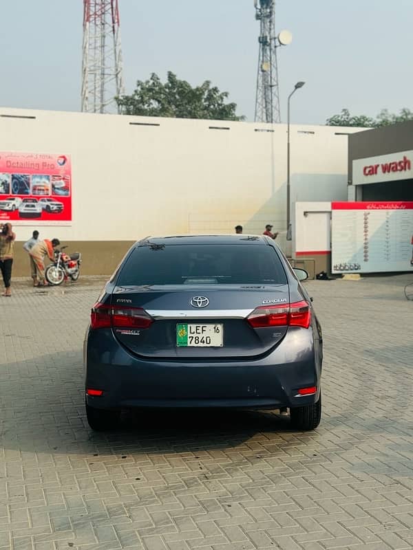 Toyota Corolla GLI 2016 Auto 4