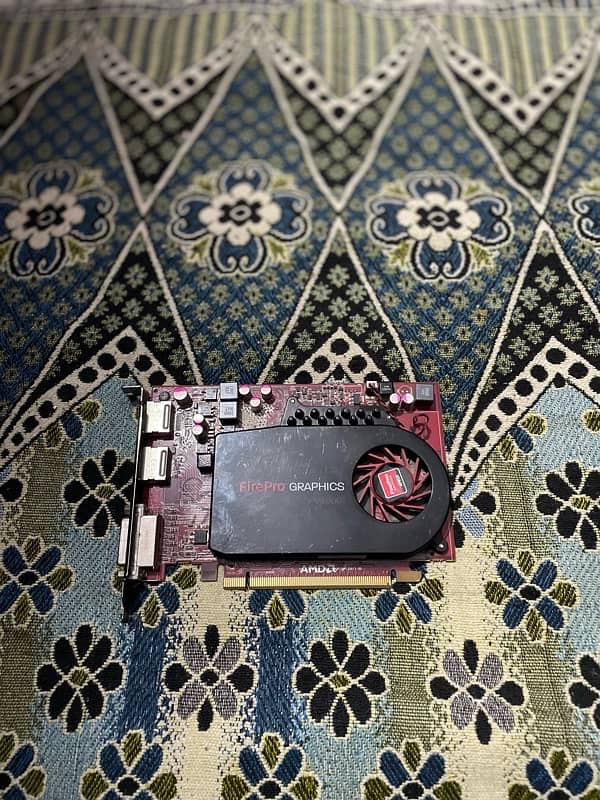 AMD Firepro V4900 0