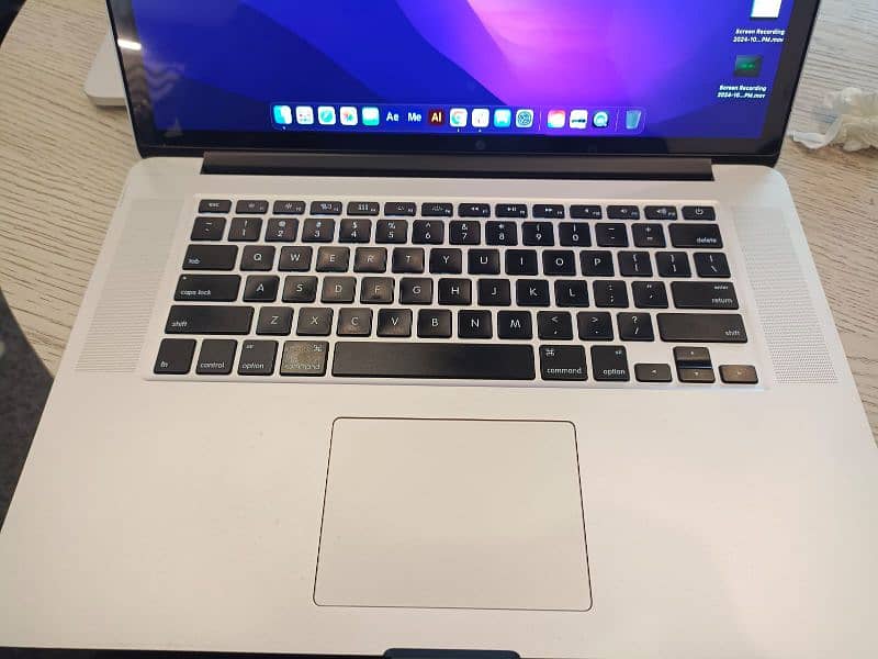 Mac book pro 4