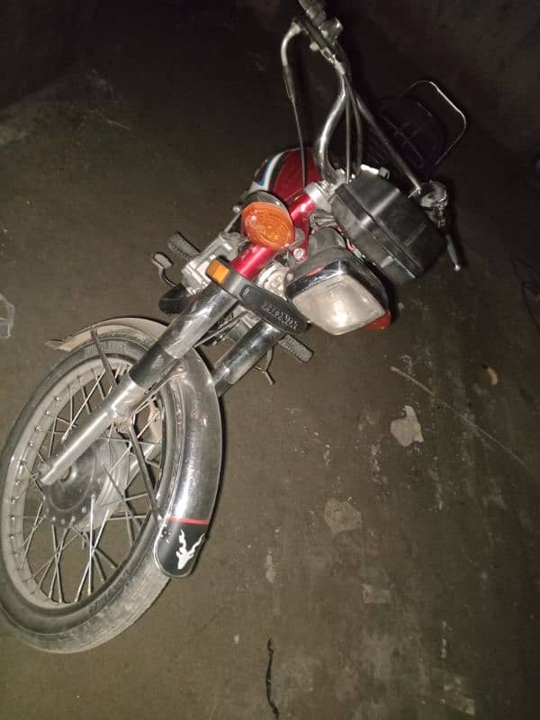 Honda 125 15 model Islamabad number 5