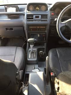 Mitsubishi Pajero 1993