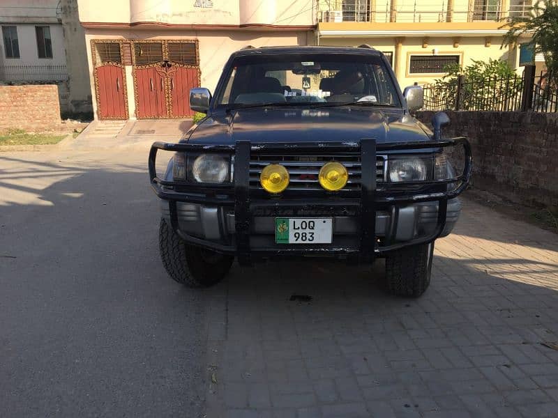 Mitsubishi Pajero 1993 7