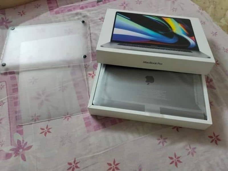 apple MacBook pro apple MacBook air core i7 i5 with box 0