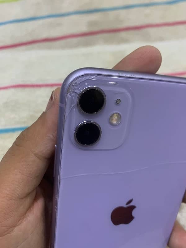 IPhone 11 128GB NON PTA 3