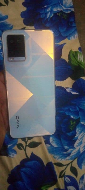 vivo y21 4+1 /64 1