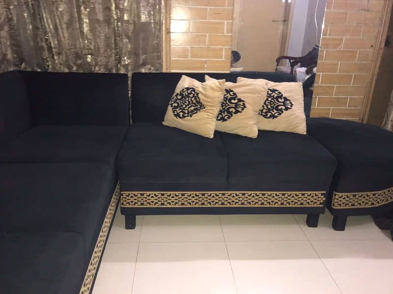 6 seater sofa 0