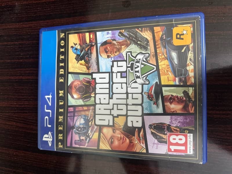 GTA 5 DISC FOR PS4 10/10 condition 0