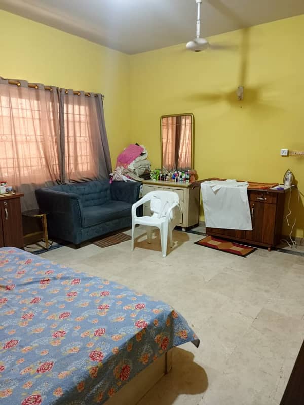 *Portion For Rent* Phase 7 500 Yard Ground Floor 3 Bedrooms Drawing Dining Lown 1 Car Parking Gas & Electric Meters Saparate Water Sharing 0322/5996882 4