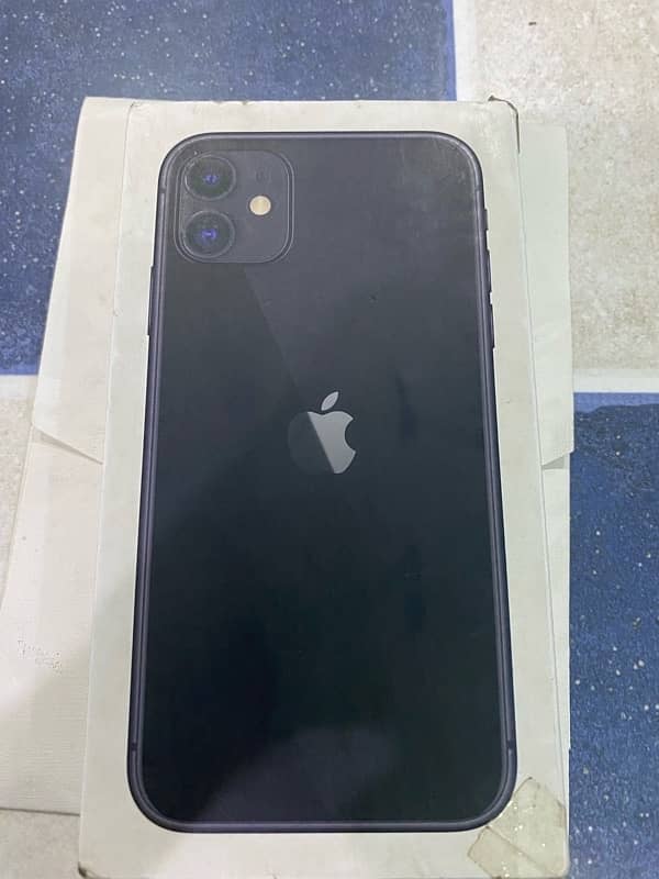 Iphone 11 WaterPack 64 GB Factory Unlock 2