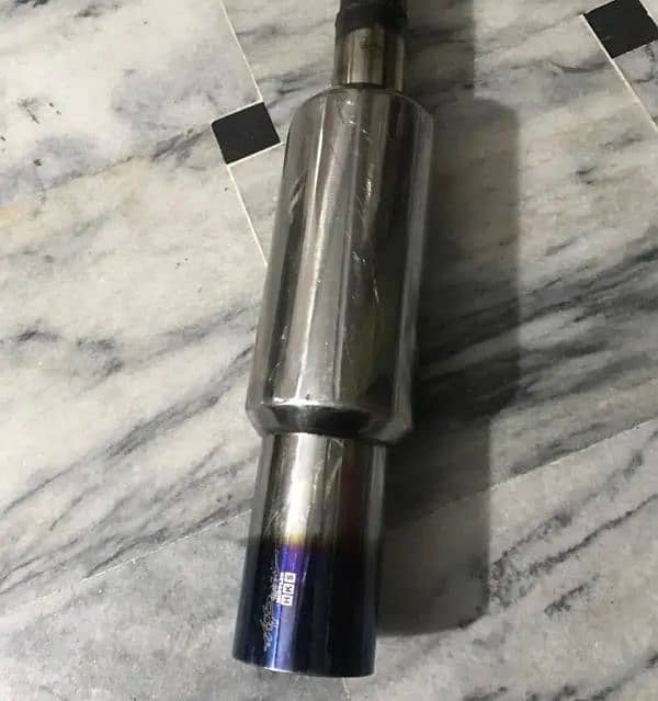 hks  exhaust large size large sound and fires only 3sa7 day used 0