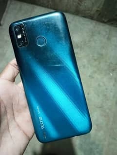 Tecno spark 6go