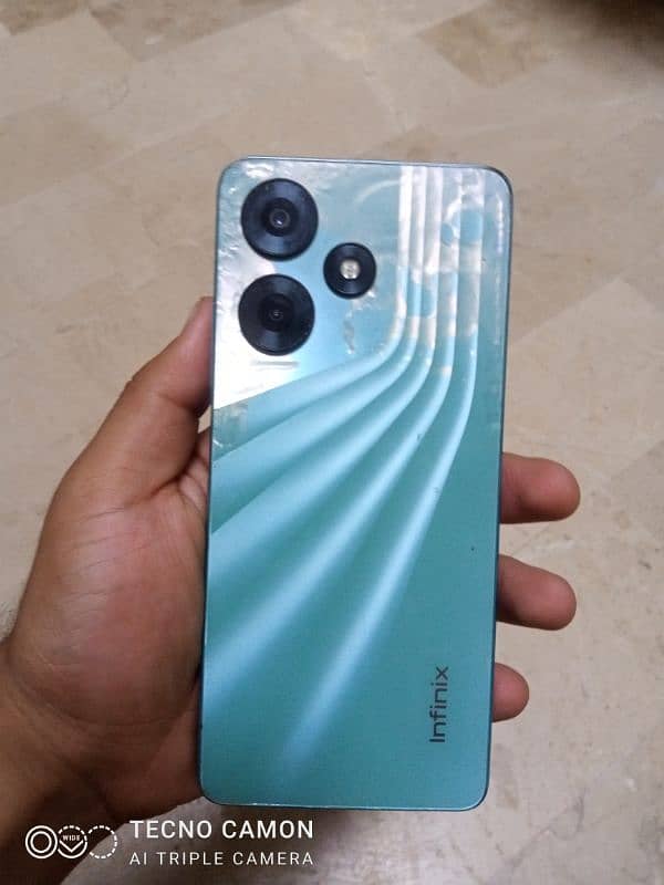 Infinix Hot 30 1