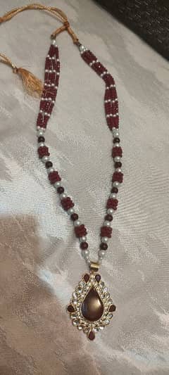 Kundan indian mala