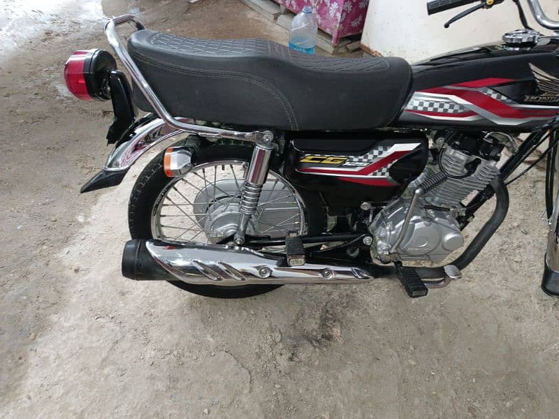 Honda CG125 2024 1