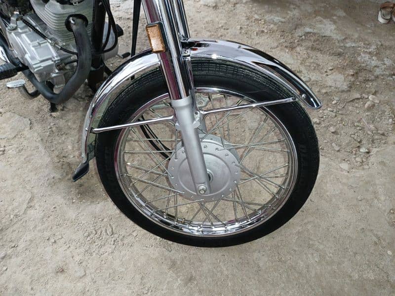 Honda CG125 2024 4