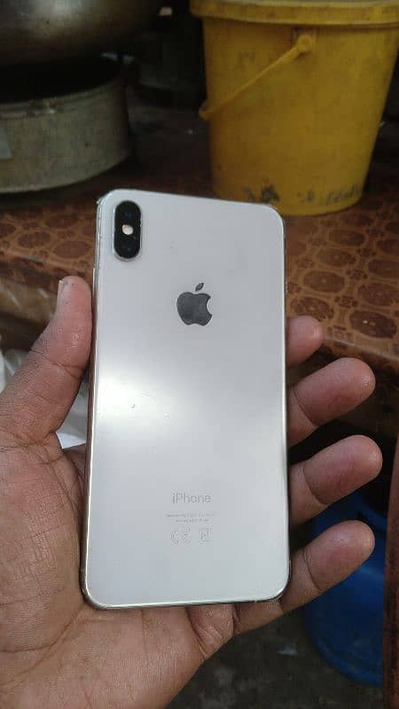 1 phone xs max 64 gd pta aprove 1