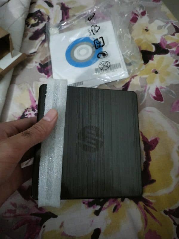 HP USB external DVD-RW drive 1