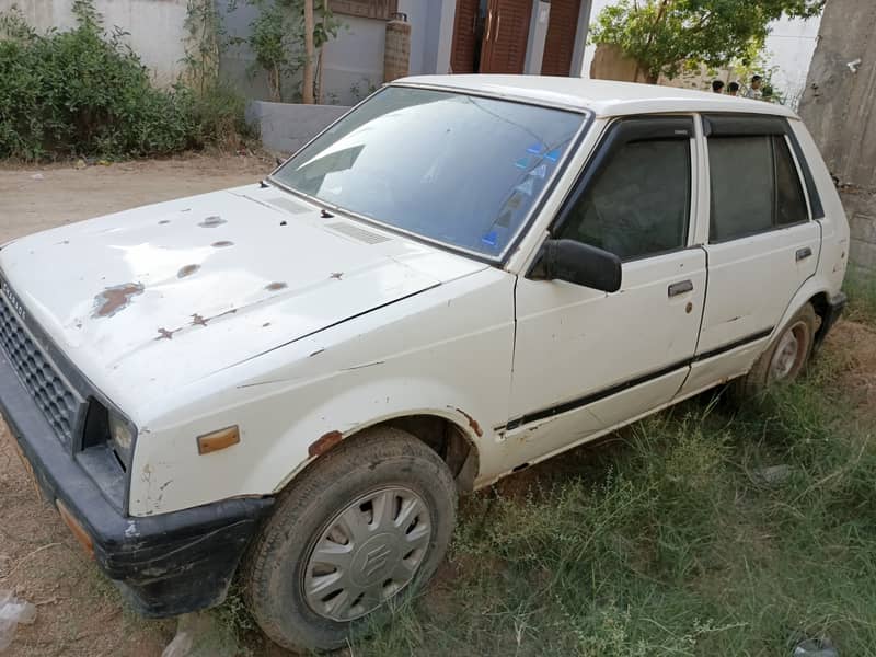 Daihatsu Charade 1984 2