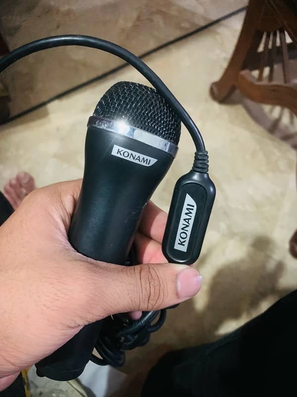 USB mic for sale new condition 8