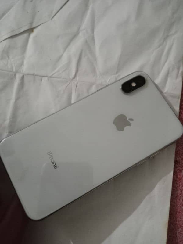 iphone x pta proved 256gb All ok only small board issue 0