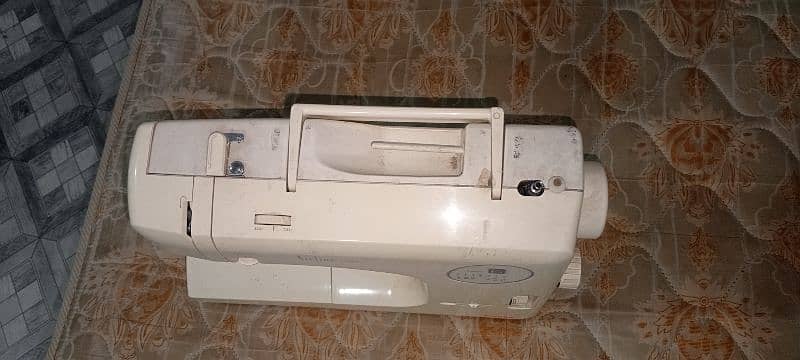 Sewing Machine 0