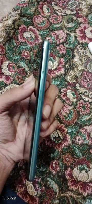 One plus 8T 6