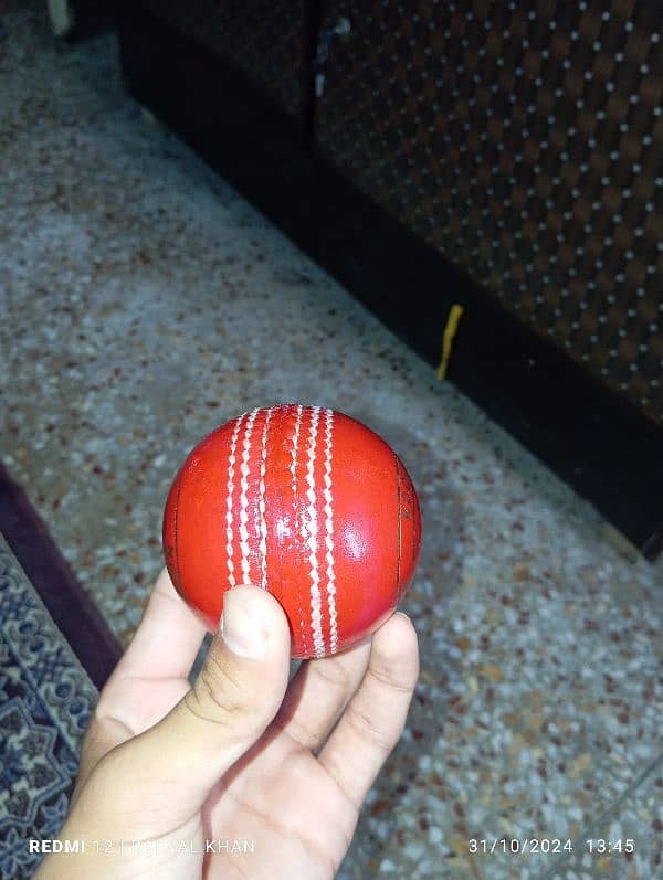 cricket bat and new ball for sale. . . . 4