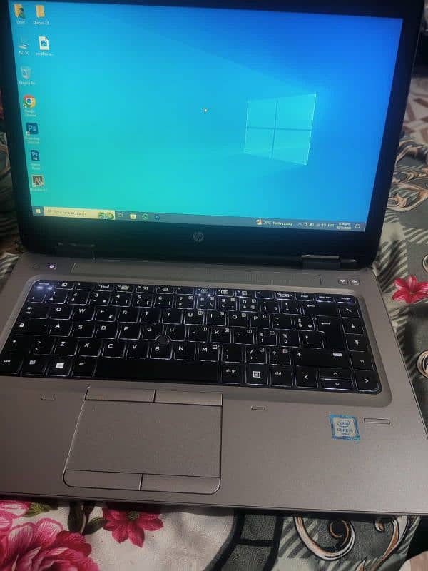 hp laptop in new condition 03412264103 2